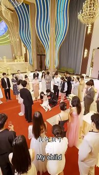 (6) After three years of marriage, her husband embraced his lover and mocked her, saying she was unworthy of the cold stares and humiliation she endured. In despair, she took the initiative to seduce her arrogant and scumbag brother and used his hands to