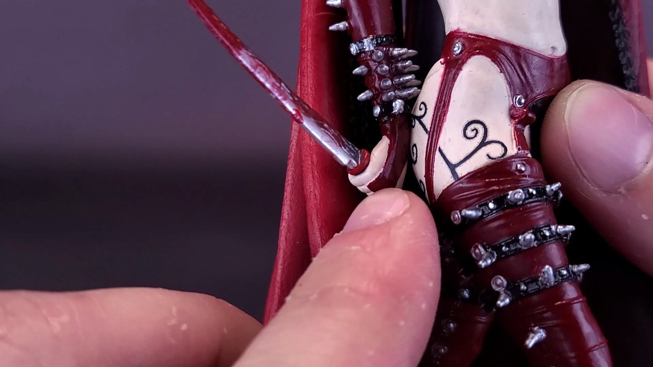 McFarlane Toys Monsters Series 4: Twisted Fairy Tales Red Riding Hood Review