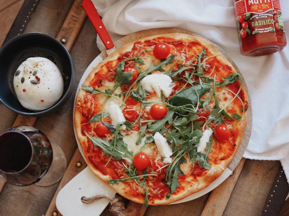 Vous avez commandé une PIZZA ?