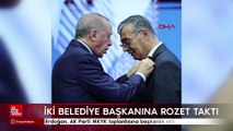 Erdoğan yeni katılan iki belediye başkanına rozet taktı
