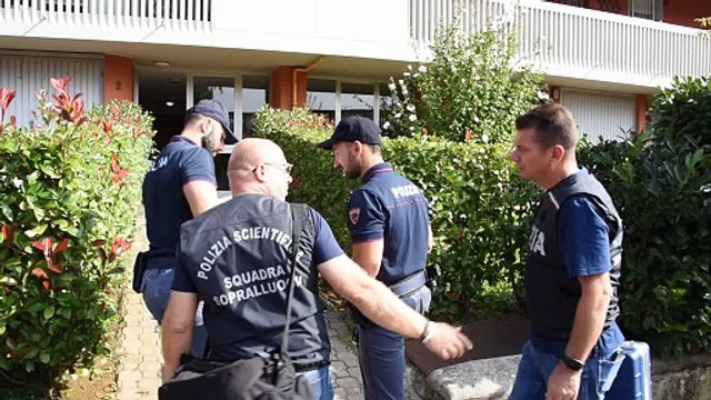 Bergamo, polizia scientifica nella casa della donna trovata 'mummificata'