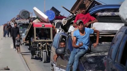 I palestinesi fuggono da Gaza dopo un nuovo ordine di evacuazione