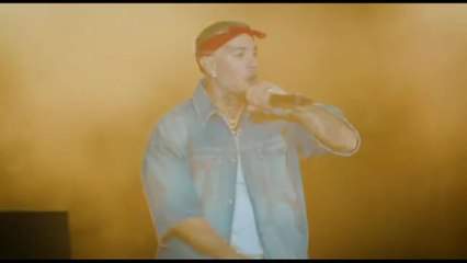 Emis Killa porta la cultura hip hop live a Milano