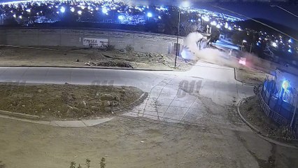 Un joven de 19 años chocó contra un paredón en barrio Floresta