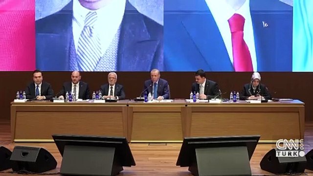 2 belediye başkanı AK Parti'ye katıldı: Rozetlerini Erdoğan taktı! | AK Parti MKYK Toplantısı başladı!