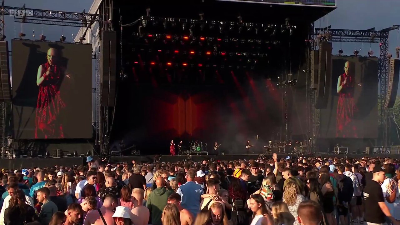 Push It - Garbage (live)