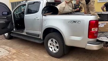 Polícia Militar recupera caminhonete roubada durante confronto no Cascavel Velho