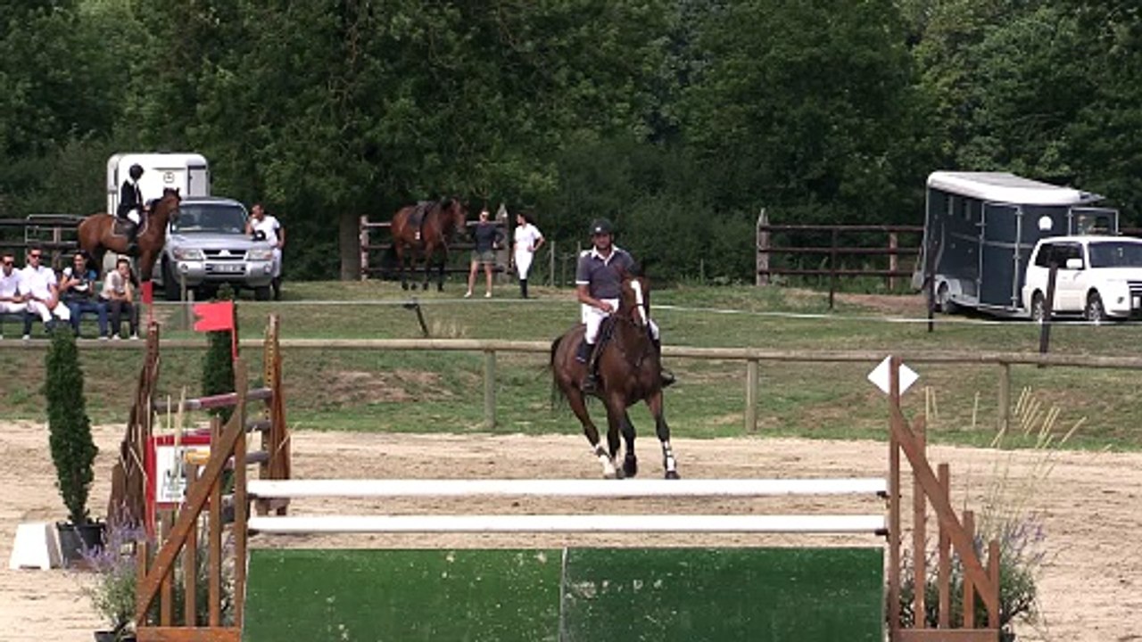 ILE BRAGARD 30-07-2017 Amateur 1 Grand Prix (1,20 m) 36