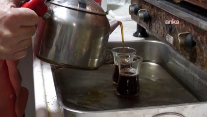 İzmir’de kahve ve çaya zam: Çay bahçelerinde çay 40, kahve 80 TL'den satılacak