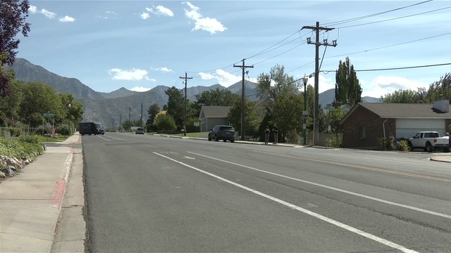 'Really scary': Utah resident says gun found in neighbor's yard after Charlie Kirk shooting