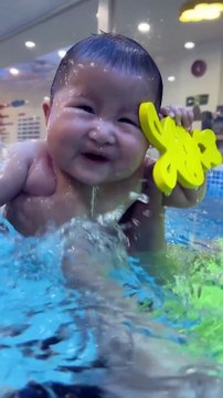 Baby Taking Bath In Swimming Pool | Babies Funny Moments | Babies Funny Reactions | Babies Fun #funny #babyvideos #baby #babies #beautiful #cutebabies #fun #love #cute #beautiful