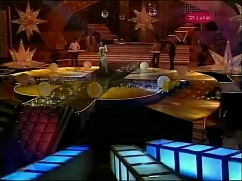 Ceca - Manta manta - Novogodisnji show - (TV Pink 2007)