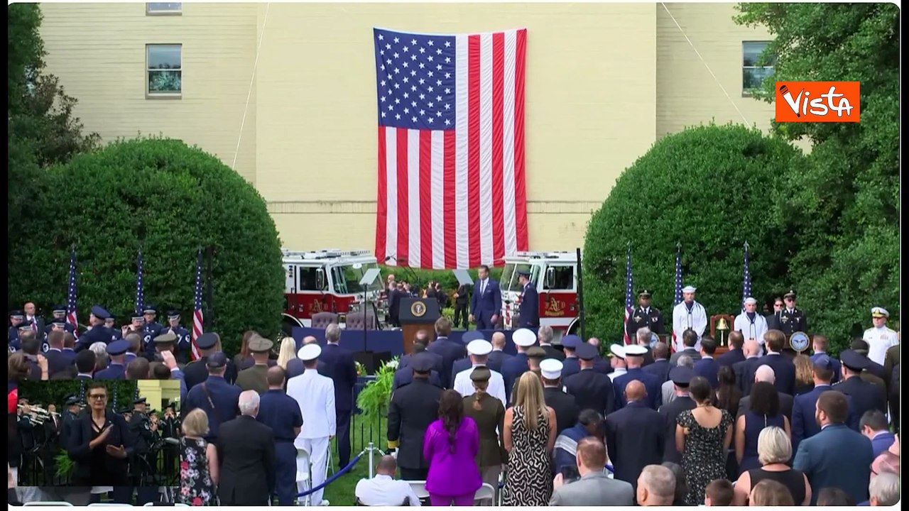 Trump e Melania arrivano alla cerimonia commemorativa per il 24° anniversario dell'11 settembre