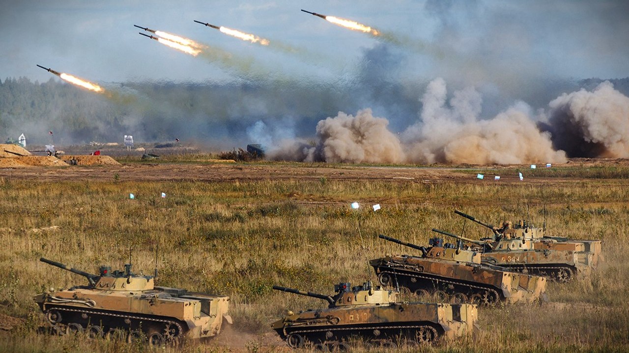 Russland und Belarus halten große Militärübung an Nato-Ostflanke ab