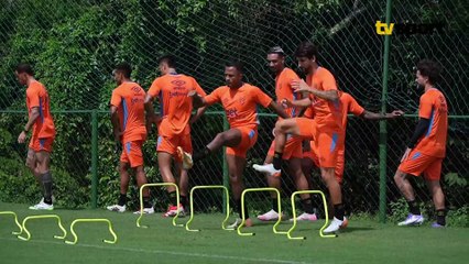 Esporte Clube do Recife se Prepara para Confronto Crucial Contra o Bragantino na 23ª Rodada do Brasileirão: Uma Busca pela Segunda Vitória