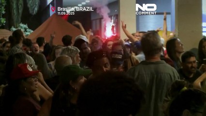 Multidão celebra em Brasília após Bolsonaro ser condenado por tentativa de golpe