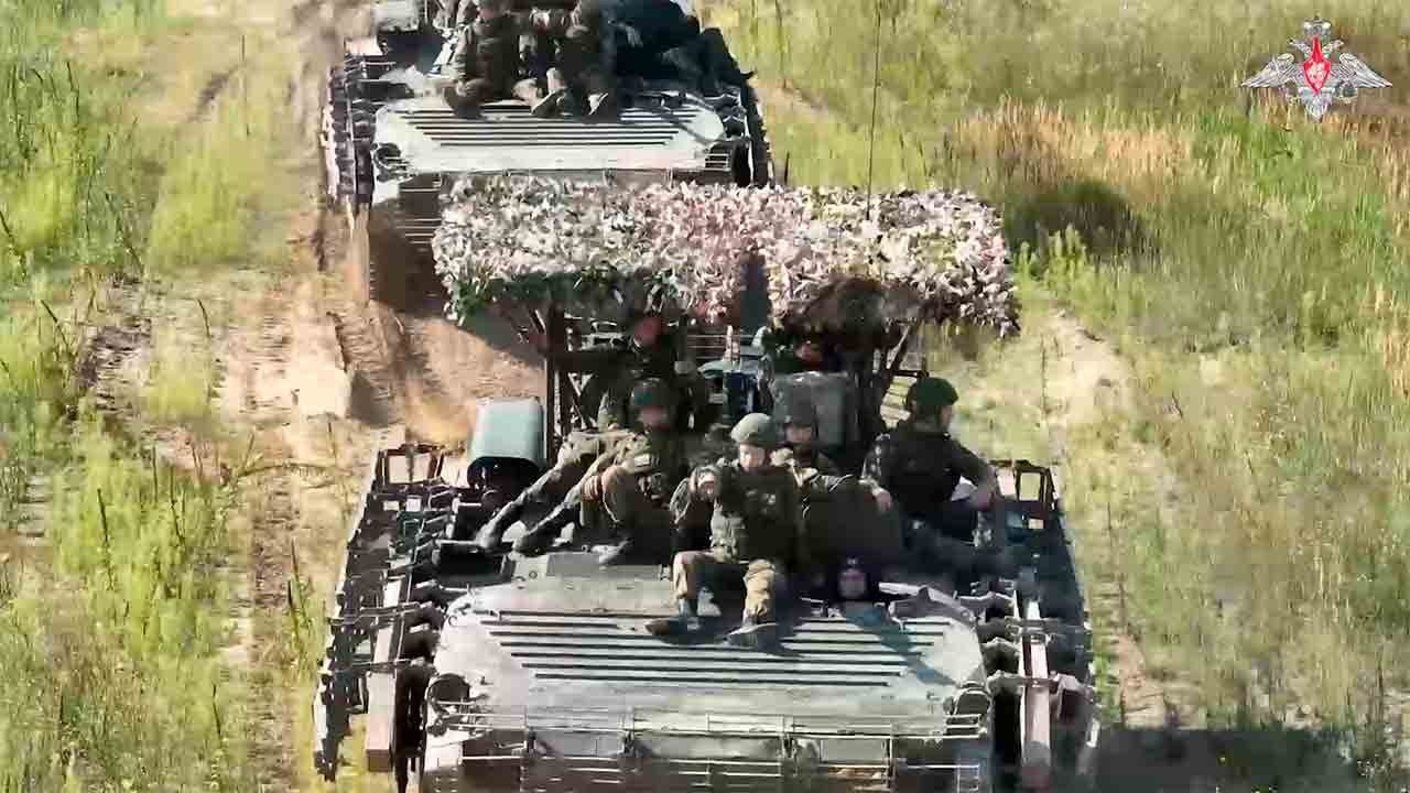 Zapad-2025: Rusya ve Belarus dev ortak askeri tatbikata başladı