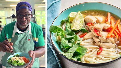 How to Make Slow Cooker Chicken Pho