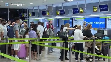 Ryanair amenaza con un hachazo al turismo: recortará un millón de plazas si Aena no baja las tasas