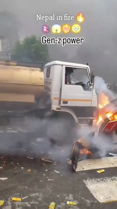 Viral News Today : Gen z power Nepal 🇳🇵 in fire 🔥