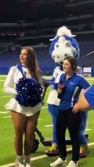 Etre une mascote en vrai c'est fun !