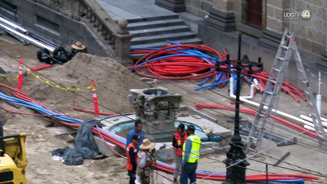 La huella del Mundial ya alcanza al Centro Histórico: derriban la fuente icónica frente al Cabañas
