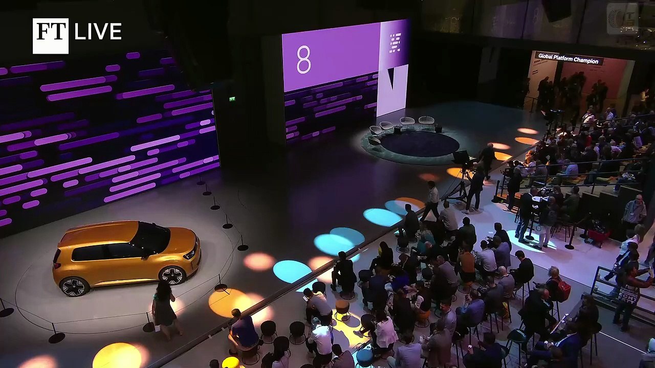 Porsche & Volkswagen Group: Software verändert Fahrdynamik | Panel Talk IAA 2025