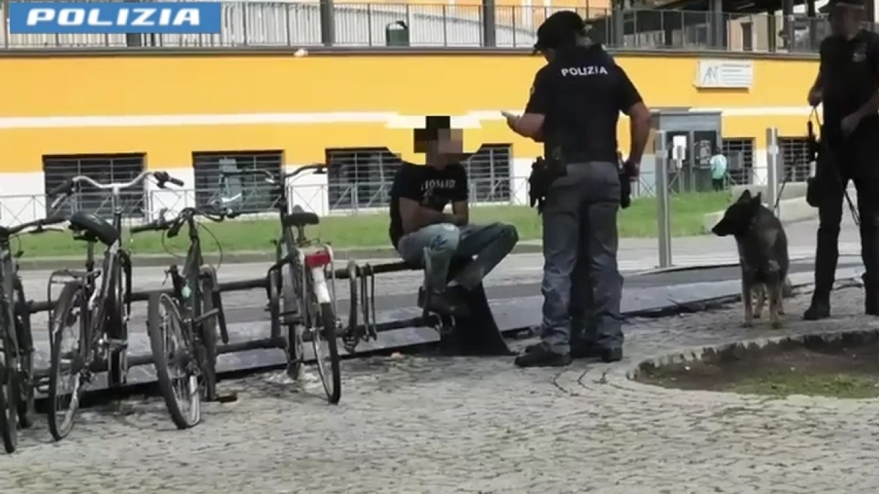 Criminalità giovanile, maxi operazione della Polizia di Stato: sette arresti e quindici denunce nel Bresciano