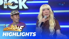 It’s Showtime: Vice Ganda, may regalo kay Tatay Ipe (Laro Laro Pick)