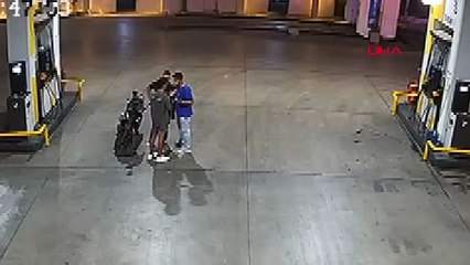 Tartıştığı kişiyi tek yumrukla hastanelik etti