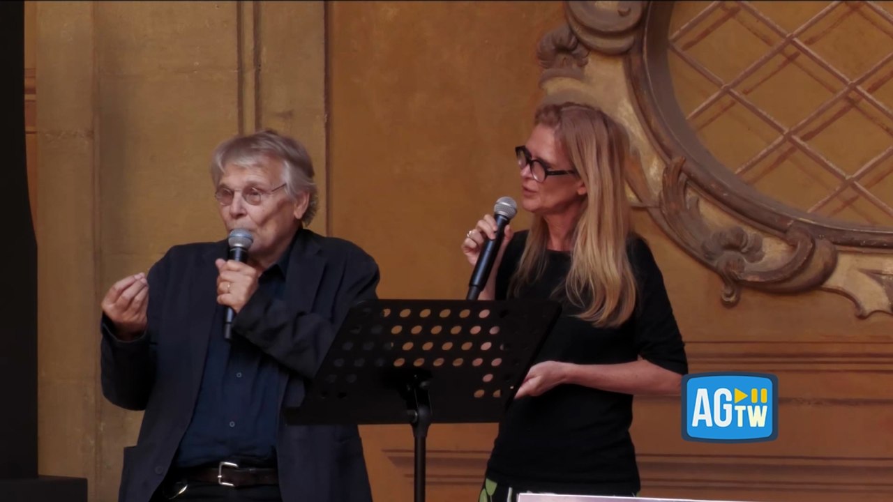 Pennac ricorda l'amico Stefano Benni: «È andato in cielo perché gli angeli erano depressi e avevano bisogno di qualcuno che li facesse ridere»