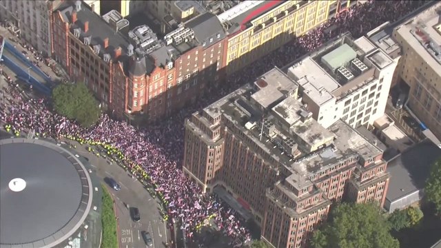 Thousands gather for anti-immigration rally in central London
