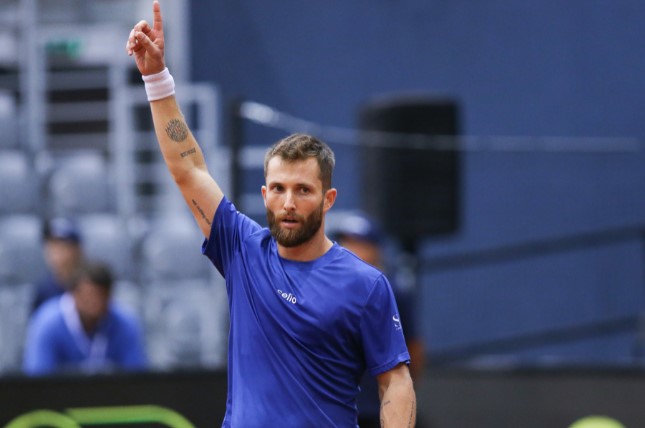 Coupe Davis : Corentin Moutet bat Marin Cilic, la France en phase finale