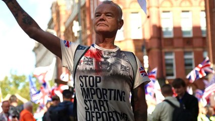 Más de 100.000 personas se manifiestan en Londres contra el aumento de la inmigración