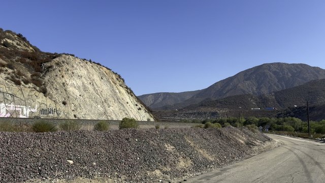 BNSF 3698 Leads Westbound Light Engine Train Rolling Through Blue Cut CA.