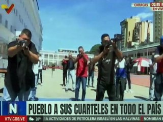 Caraqueños asisten de manera patriótica al adiestramiento militar en la BGHP Complejo Miraflores