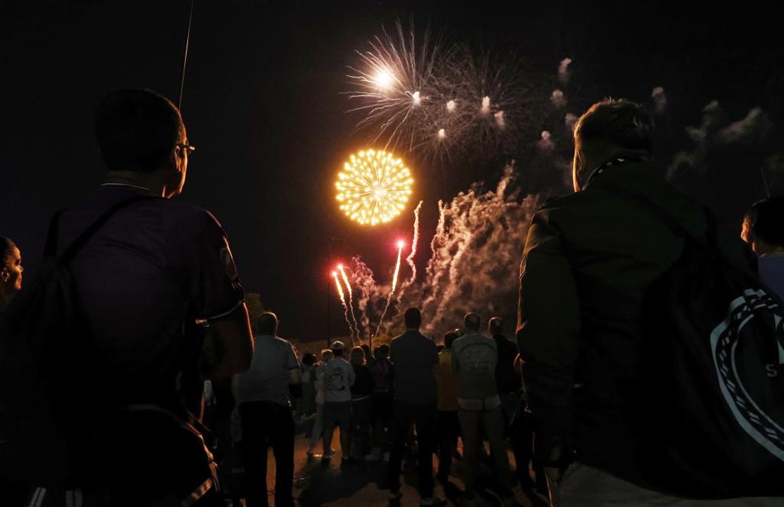 Fuegos artificiales con la pirotécnica leonesa Pibierzo en Valladolid
