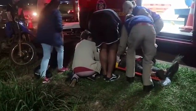 Motociclista sofre fratura exposta em acidente de trânsito em Cascavel