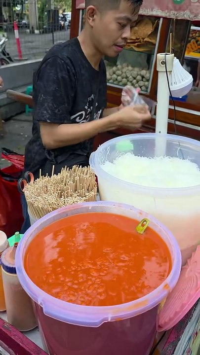 Dicelup sedang lebih nikmat #reels #food #foodie