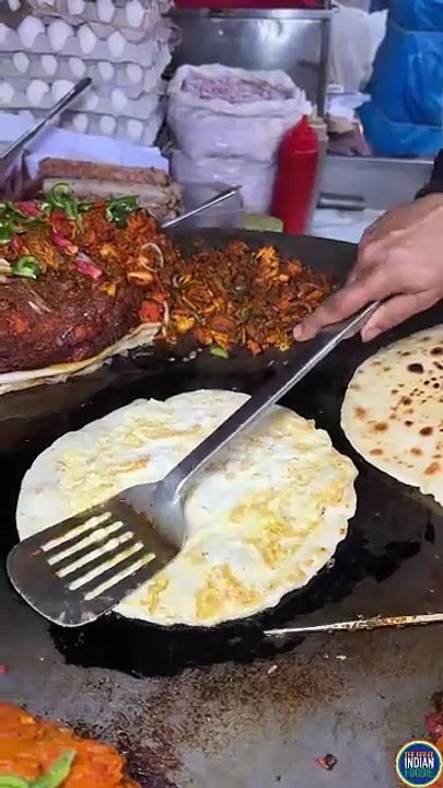 Double egg chowmein roll - Thegreatindianfoodie