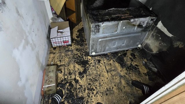 경기 부천 주상복합 아파트 화재...주민 60여 명 대피 / YTN