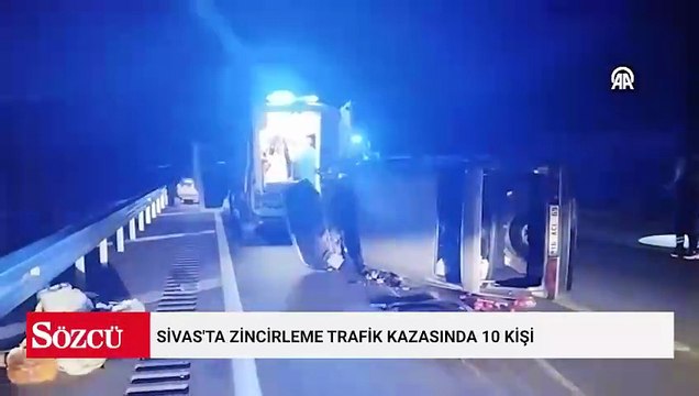 Sivas'ta zincirleme trafik kazasında 10 kişi yaralandı