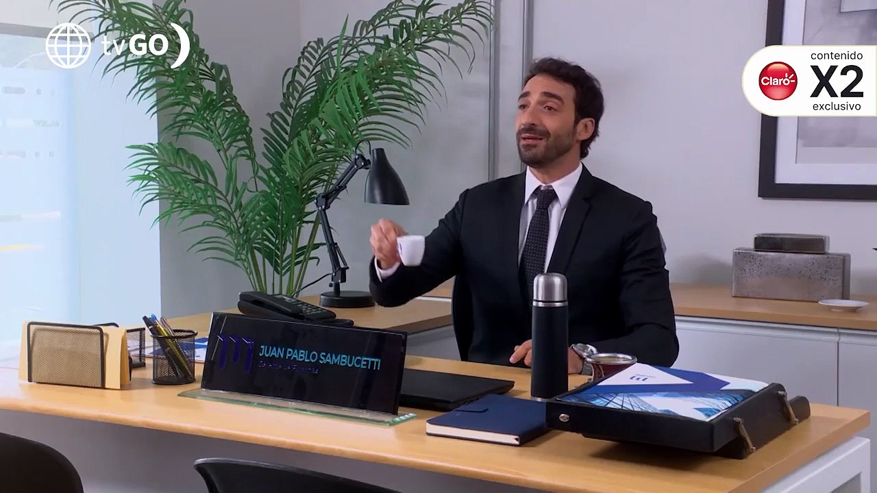 Mira a Juan Pablo celebrar en secreto su permanencia en la Corporación
