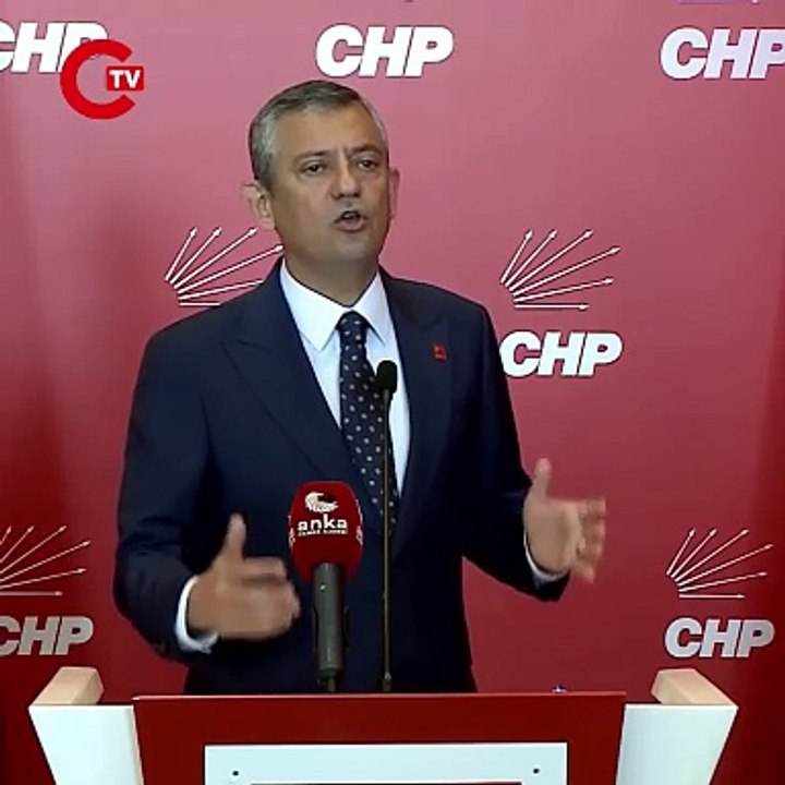 özgür özel