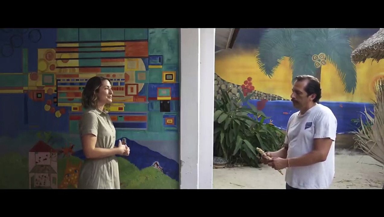 {Sal Azul} 2023 - A 'toxic couple' relationship makes Connie believe that she is going crazy, until she discovers that she is being manipulated by her partner Vic.