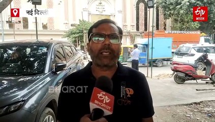 भारत-पाकिस्तान मैच पर गुस्सा! दिल्लीवाले बोले- पाकिस्तान अटैक करता है, भारतीय क्रिकेट टीम क्यों खेल रही?