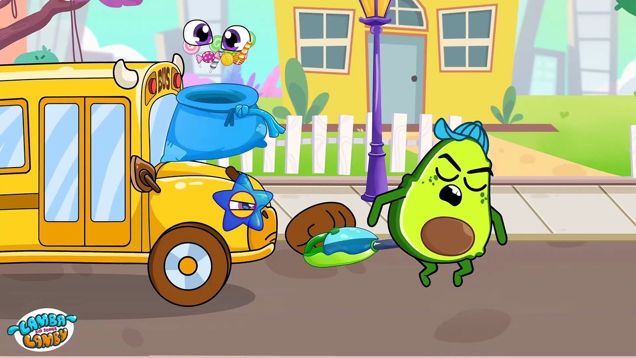 Wolfie and Lamby Dance Battle 💃😂 | Lamba Lamby | Kids Songs #LambaLamby #KidsSongs #DanceBattle #FunnyKidsCartoon