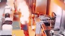 A #restaurant was saved from a disaster after a #gas pipe caught fire.