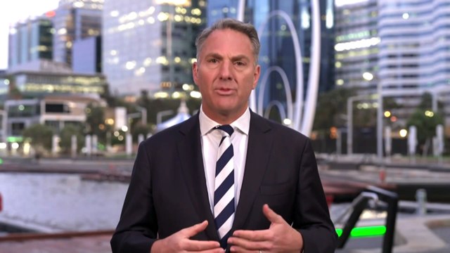 Australia and Papua New Guinea set to join military forces including pathway to citizenship