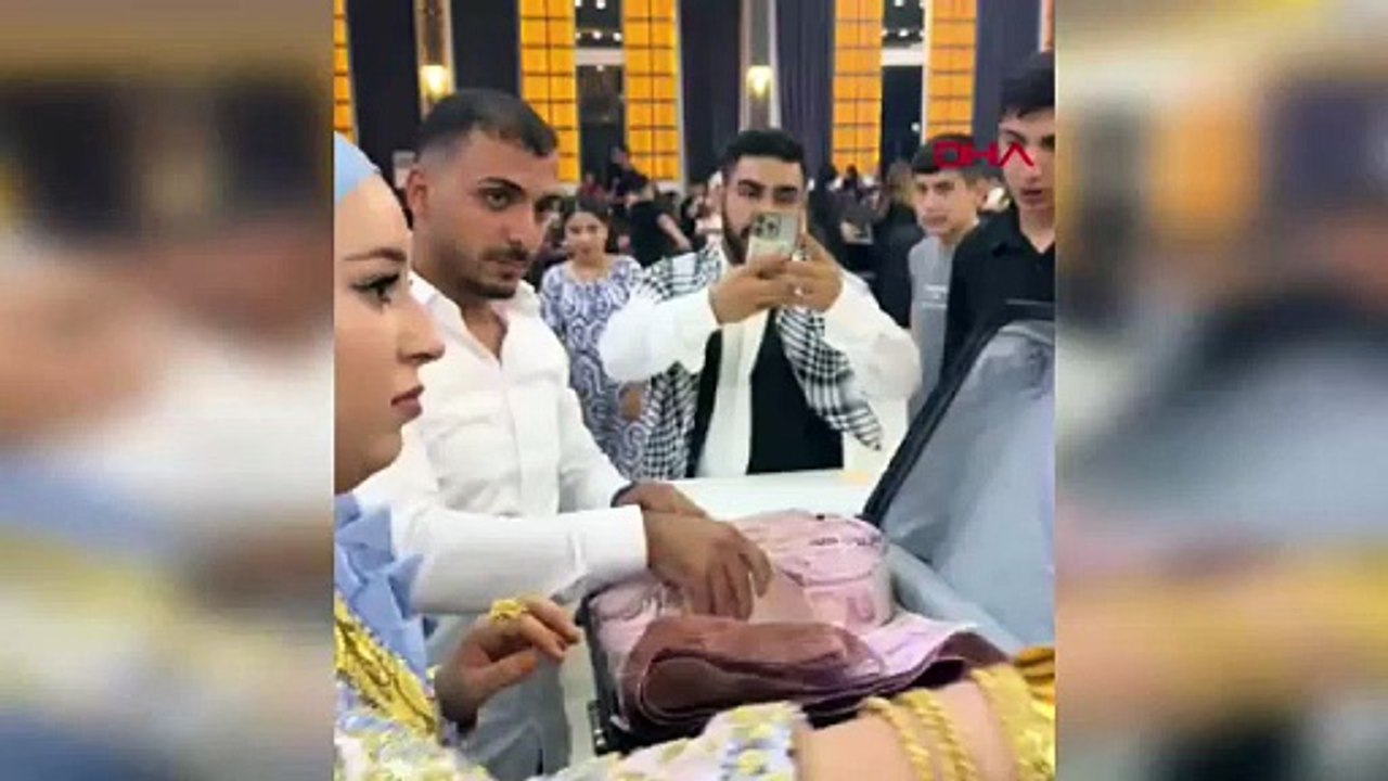 Türkiye Türkiye olalı böyle düğün takısı görmedi!